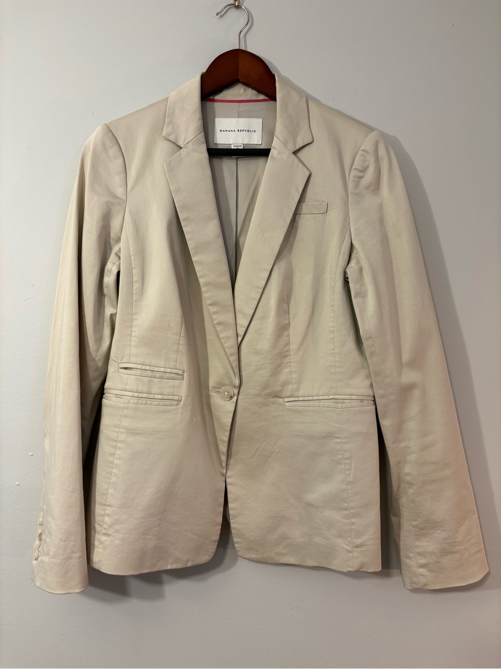Banana Republic Stretch Khaki Single-Button Blazer — Size 10 🧥